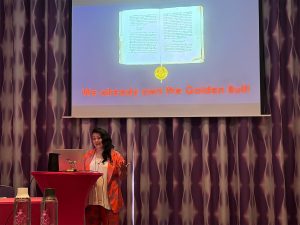 Geschäftsleitung Olla Lorusso bei der AGM Präsentation